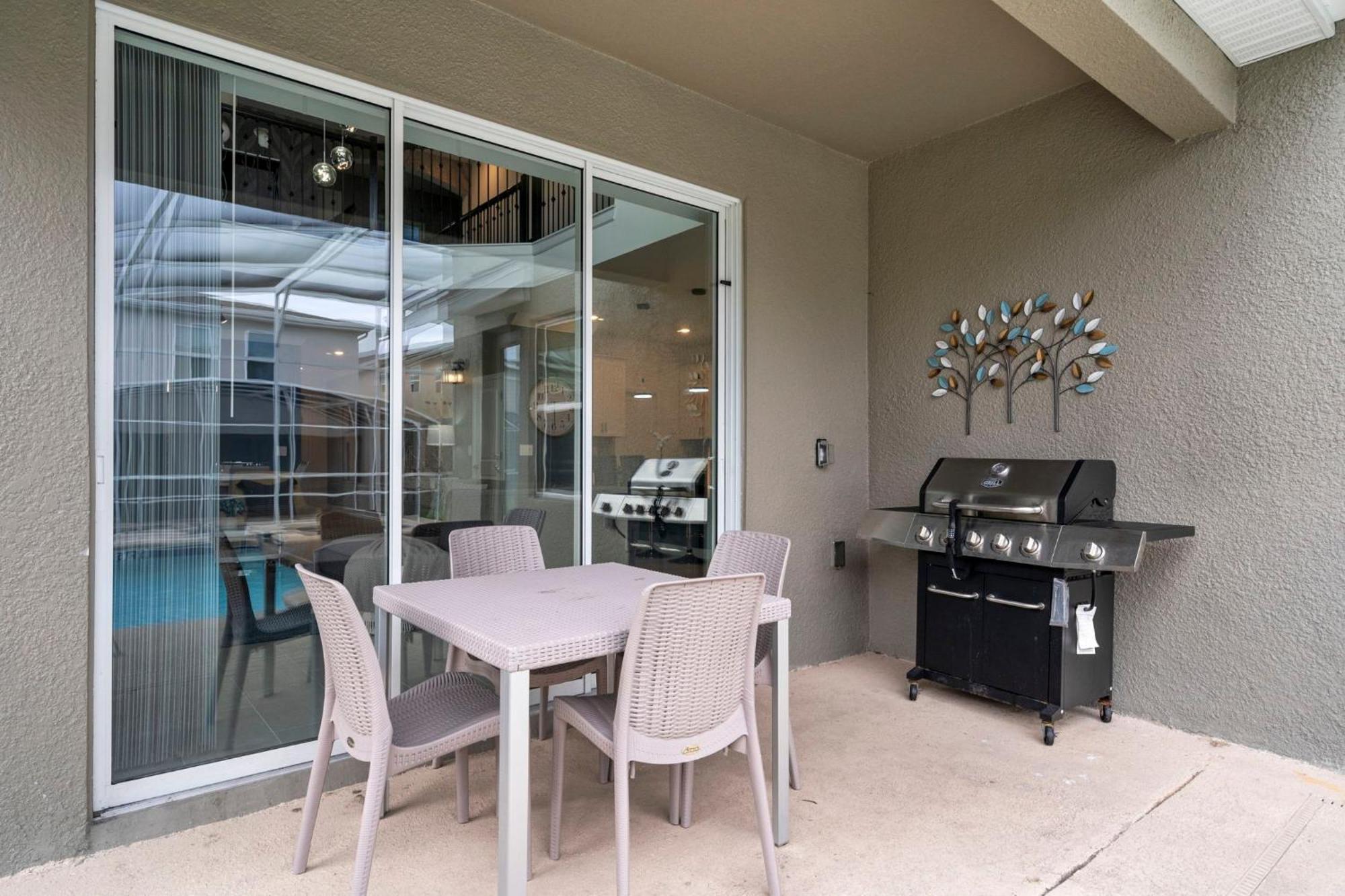 Gorgeous 5 Bd Home W Private Pool Next To Disney Кисими Екстериор снимка